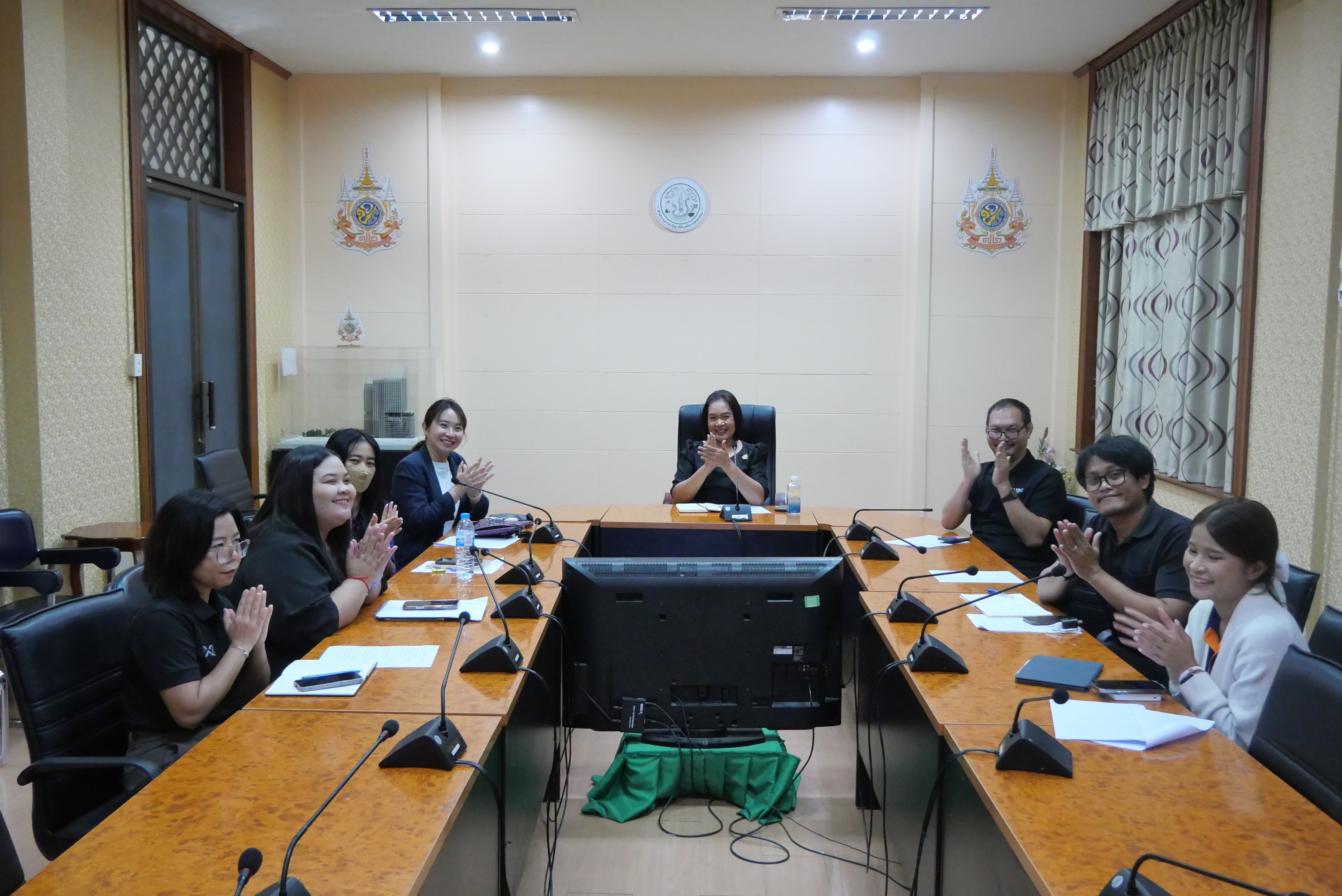 title - ผู้ตรวจราชการกรมประชุมหารือแนวทางการประชาสัมพันธ์